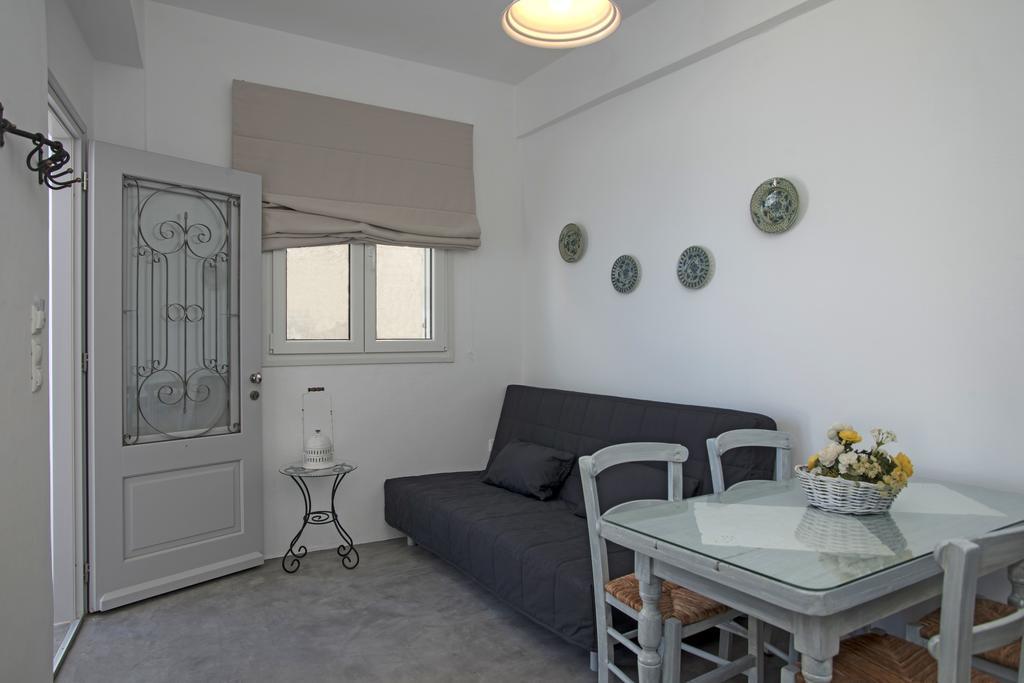 Portes View House Парос Стая снимка